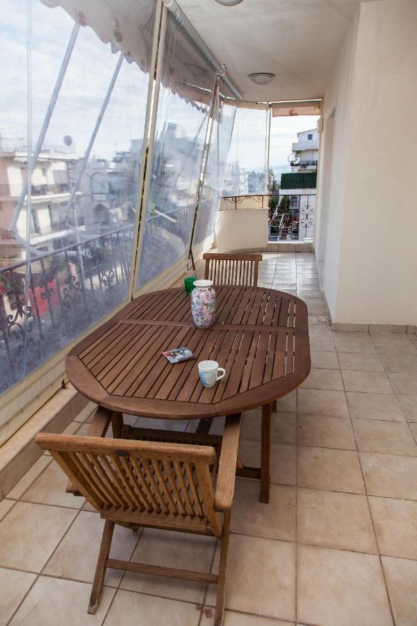 Sunny Apartment Near Metro Station Atenas Exterior foto